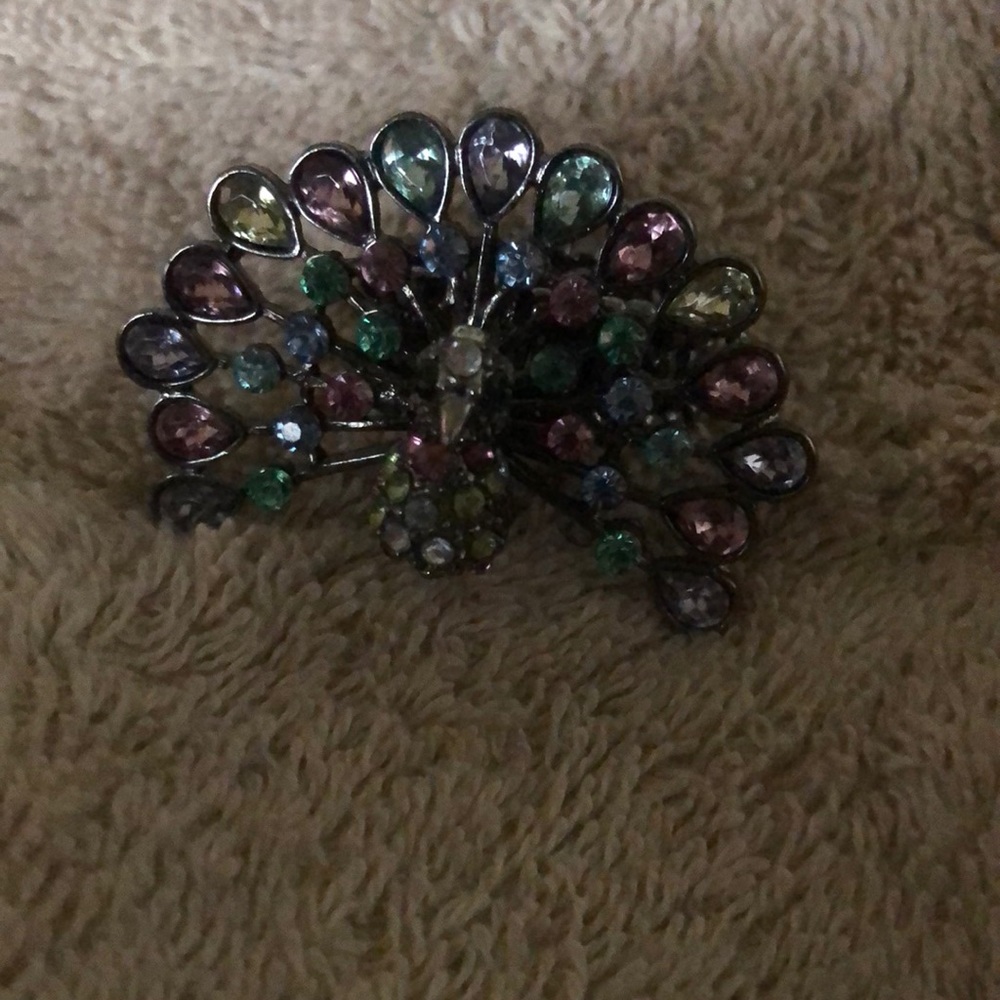 Jeweled peacock ring